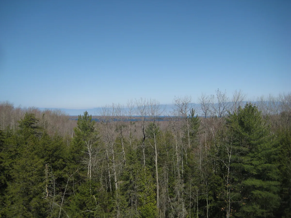 Lake Independence in the distance