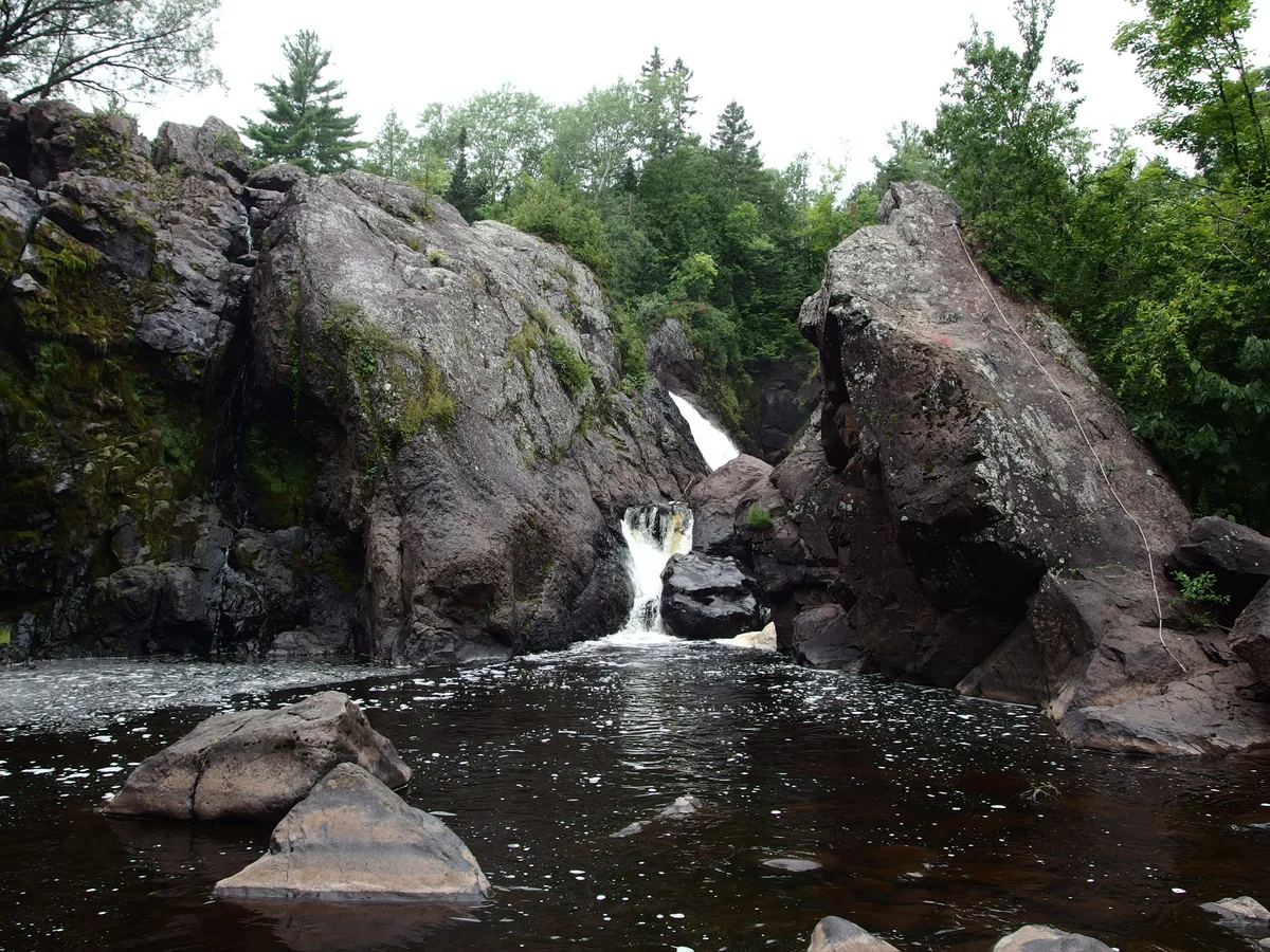 Two lower drops