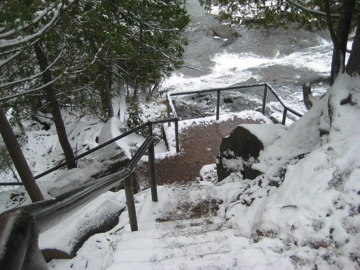 Steep cement stairs down