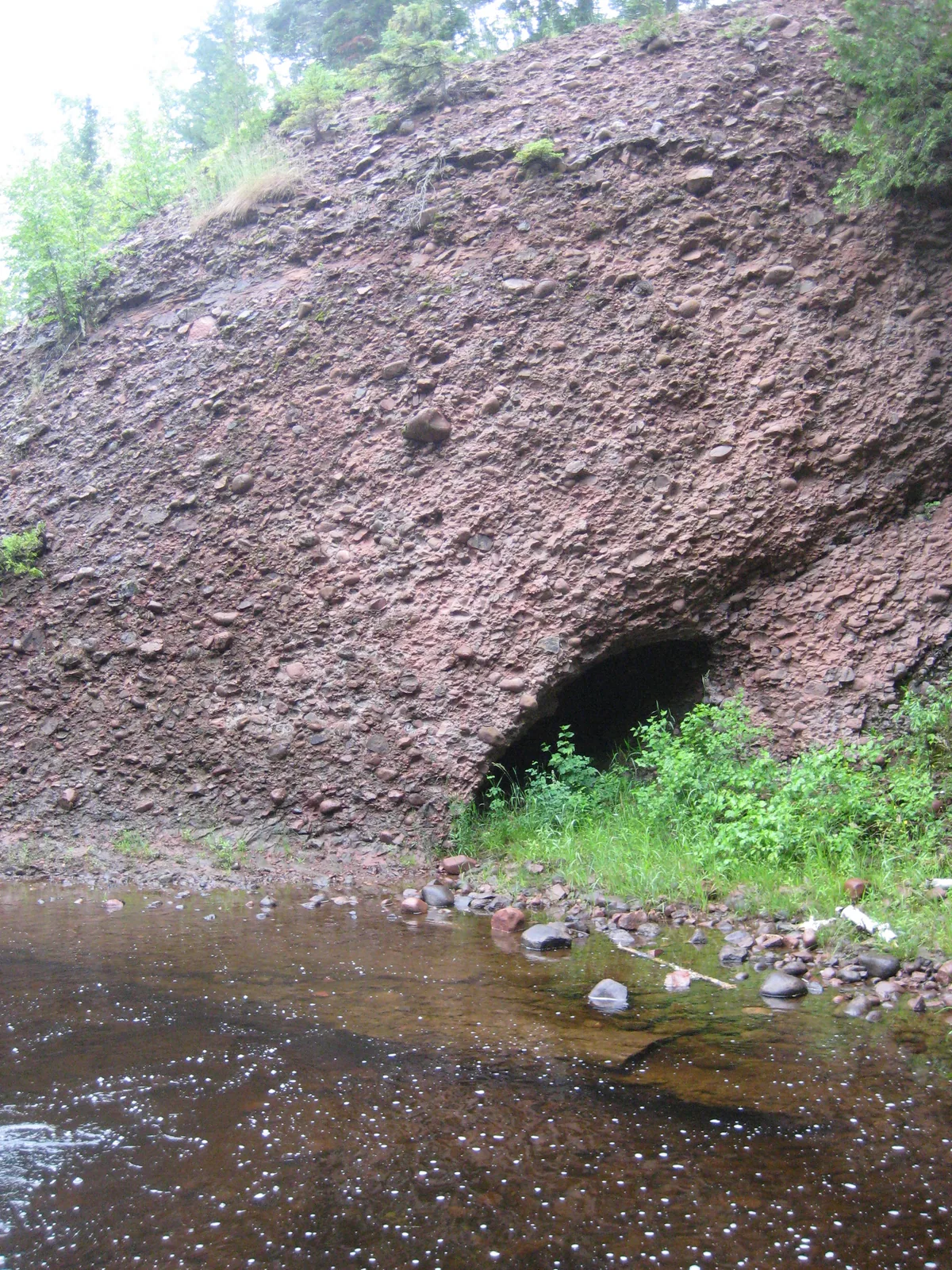 A big red bluff