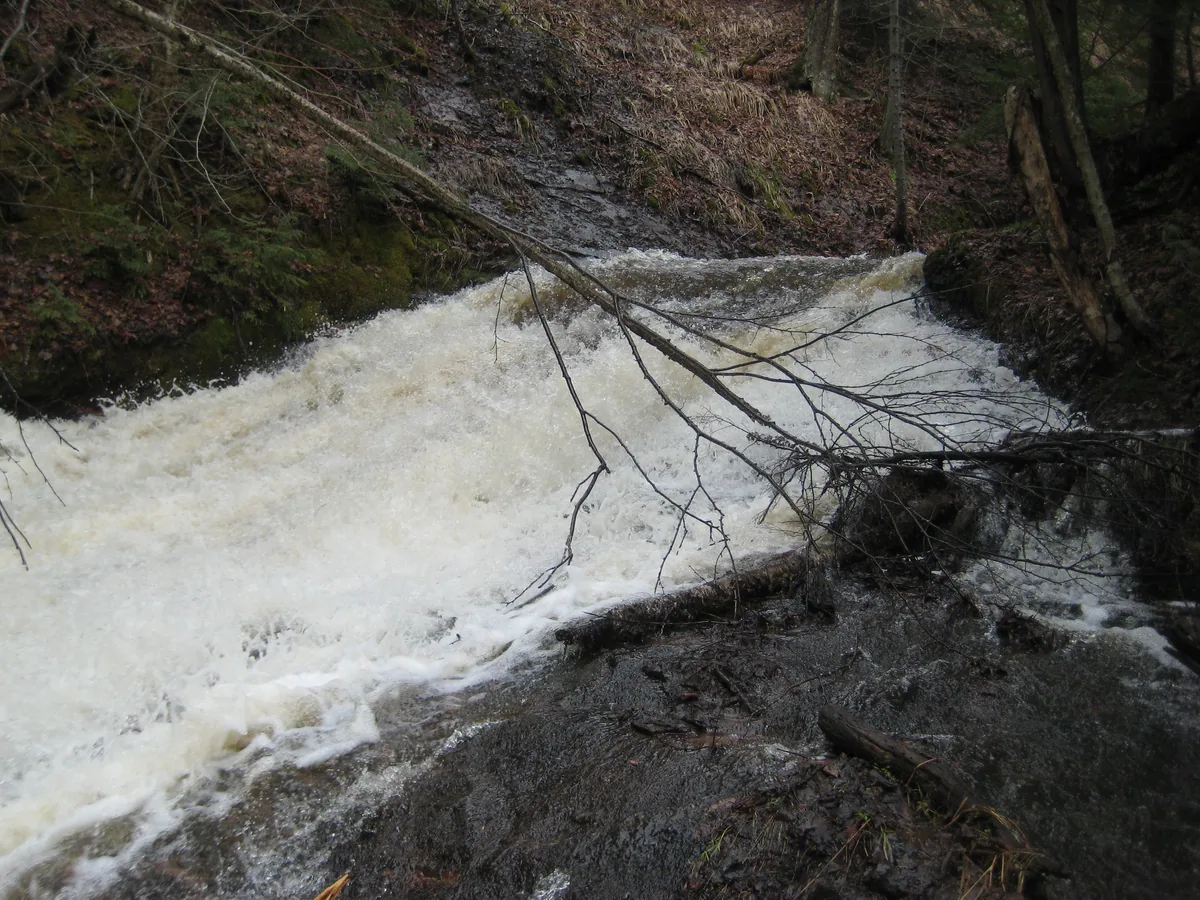 The top of the lower slide