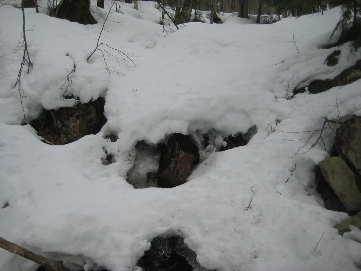 Snow covered lower drops