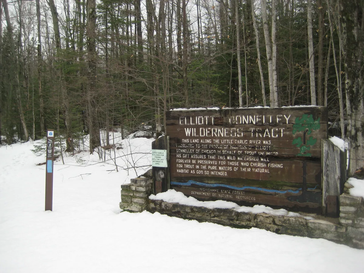 Sign for Elliot Donnely Tract