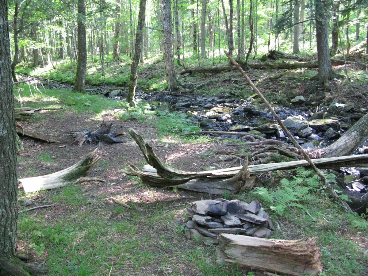 Small camp site above the falls